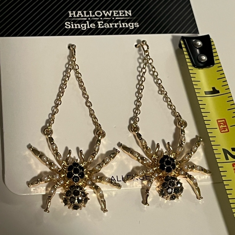 NEW Gold tone and Black Spider Earrings - Picture 2 of 3